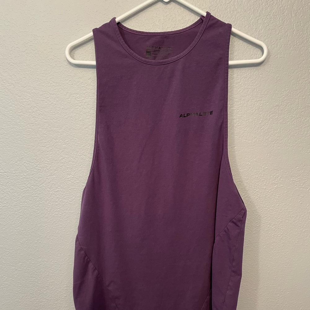 Alphalete performance workout tank